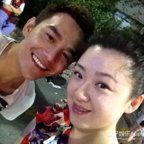 王凯唱吧发现神秘女子三名,又亲又抱又暧昧,难道全是