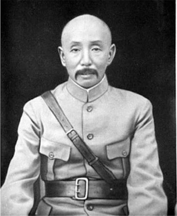 张作霖结义兄弟见他袖子里总藏着一把枪可能是杜立三