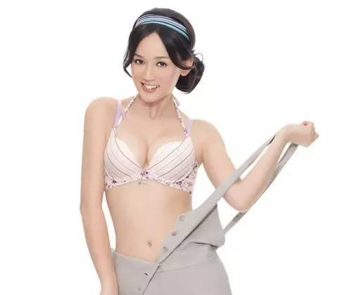 34d陈乔恩又美出新高度,身材简直美炸了