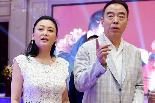为夺陈凯歌曾骂倪萍是老女人,陈红近照苍老不比倪萍差