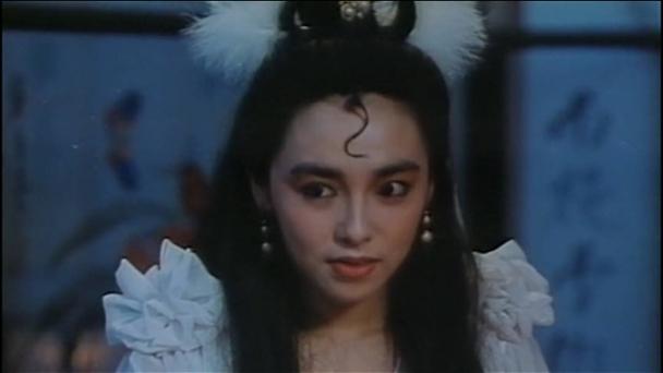 朱宝意出演了许多"女鬼"角色,比起同样以"女鬼"闻名的王祖贤其实并不
