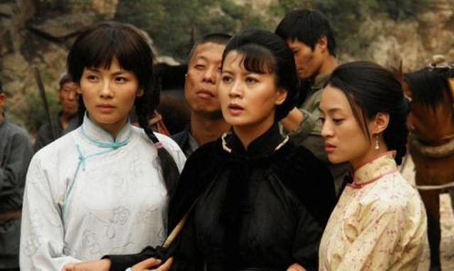 最漂亮的四大女匪,第一个是大学生,第三个竟是民国