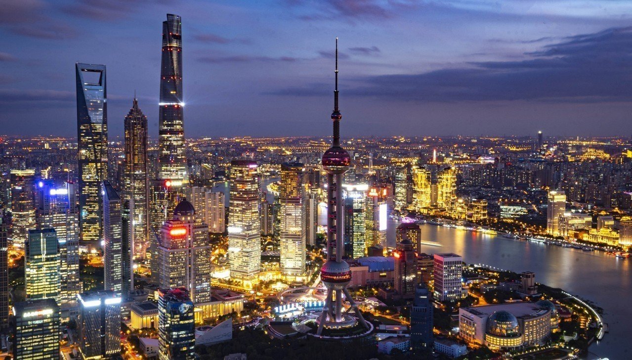 上海gdp超其8000多亿,为何国际城市排名总不如香港?