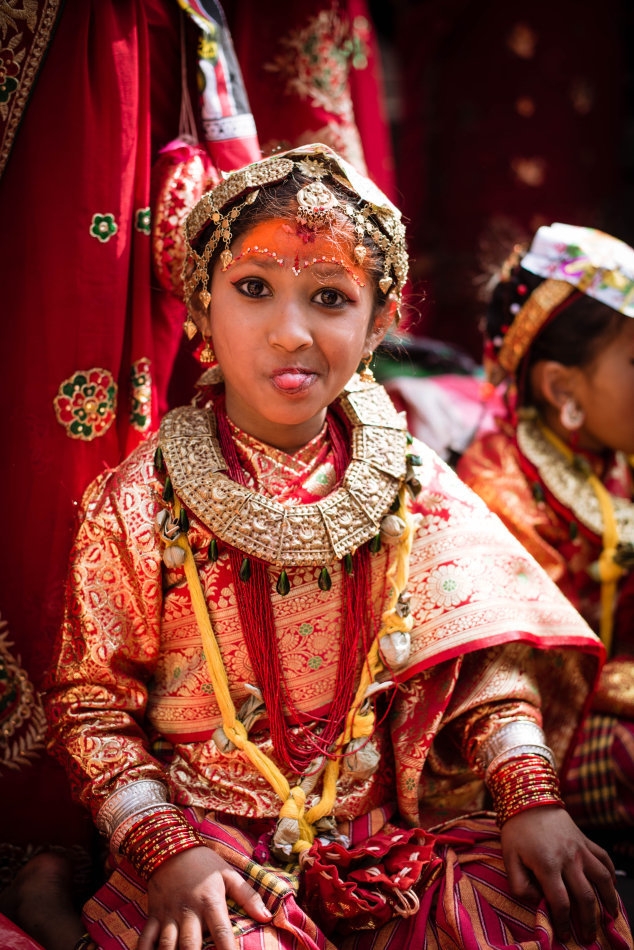 12岁和贝尔树果实"结婚",尼泊尔这个民族从古到今没有