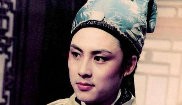 比靳东还帅!曾是"红楼第一美男",走在路上被拉去拍戏