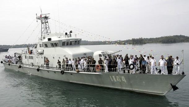 东南亚穷国柬埔寨的海军梦从我国赠送的海警巡逻艇开始