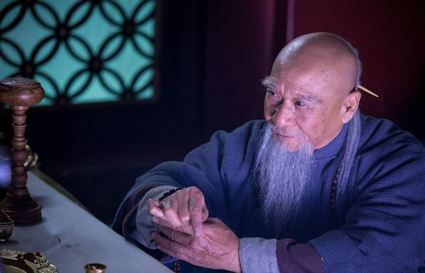 知道《康熙王朝》的朋友,有没有注意到,在孝庄太后身边有一位叫胡宫山