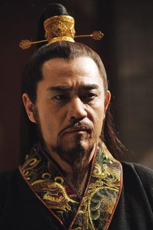 登基,当时,汉朝建立已经有六十多年了,天下安定,他本可以做个太平皇帝