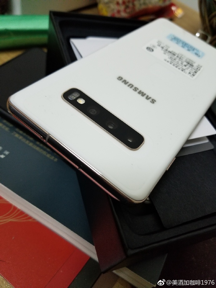 三星:国行S10系列预售时间为2月28日