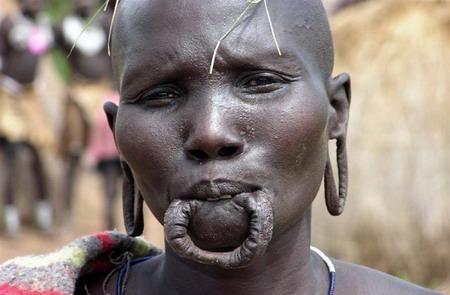 世界上最奇怪的人,长相似外星人,这是要逆天!