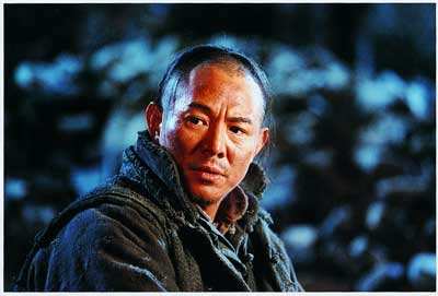 李连杰身家300亿,得了甲亢为何不去治?向太透