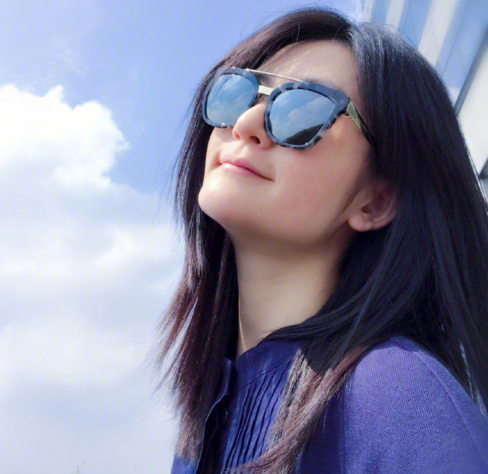 张杰粉丝曝谢娜怀孕?何老师微博透露这些端倪