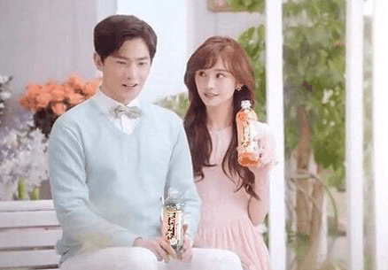 郑爽没演技为什么导演还找她?只因为那些戏都