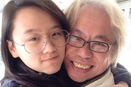 娱乐圈"父女"恋,最后一位该坐牢