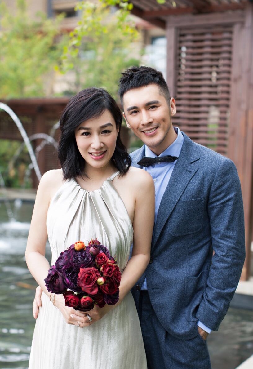 钟丽缇人到中年依旧宛如少女与小12岁老公秀恩爱