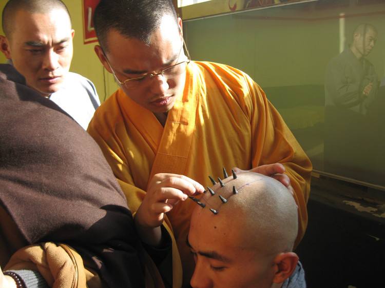 和尚头上为什么要有戒疤?真相竟然是这样的