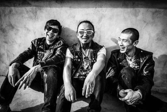 发音烂且歌词弱智,为何中国乐队还是爱写英文