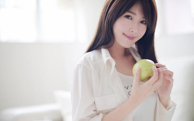 ��ǰ����һ���绰���һ�ȥ��˵��׼�������ݣ��Ҿ���ò��ü�