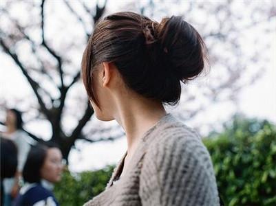 Ů�ӽ���������˵���䲻���Ϲ������ʱ����Ц��������Ϊ����