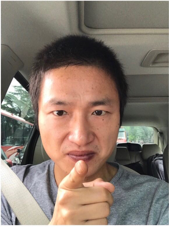 李志:一个人的战争