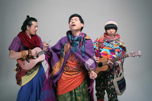 发音烂且歌词弱智,为何中国乐队还是爱写英文