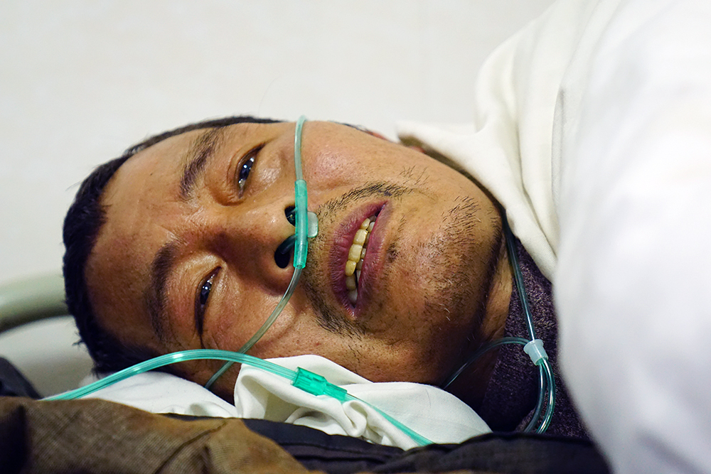 这里不仅阴影笼罩下的尘肺病村还有死亡