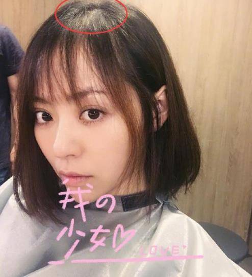 不过,后来张靓颖换了新发型,一切从"头"开始,整个人也看起来精神很多