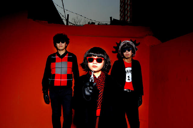 发音烂且歌词弱智,为何中国乐队还是爱写英文