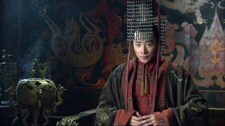 汉献帝一生最牛两句话一句让曹操汗如雨下