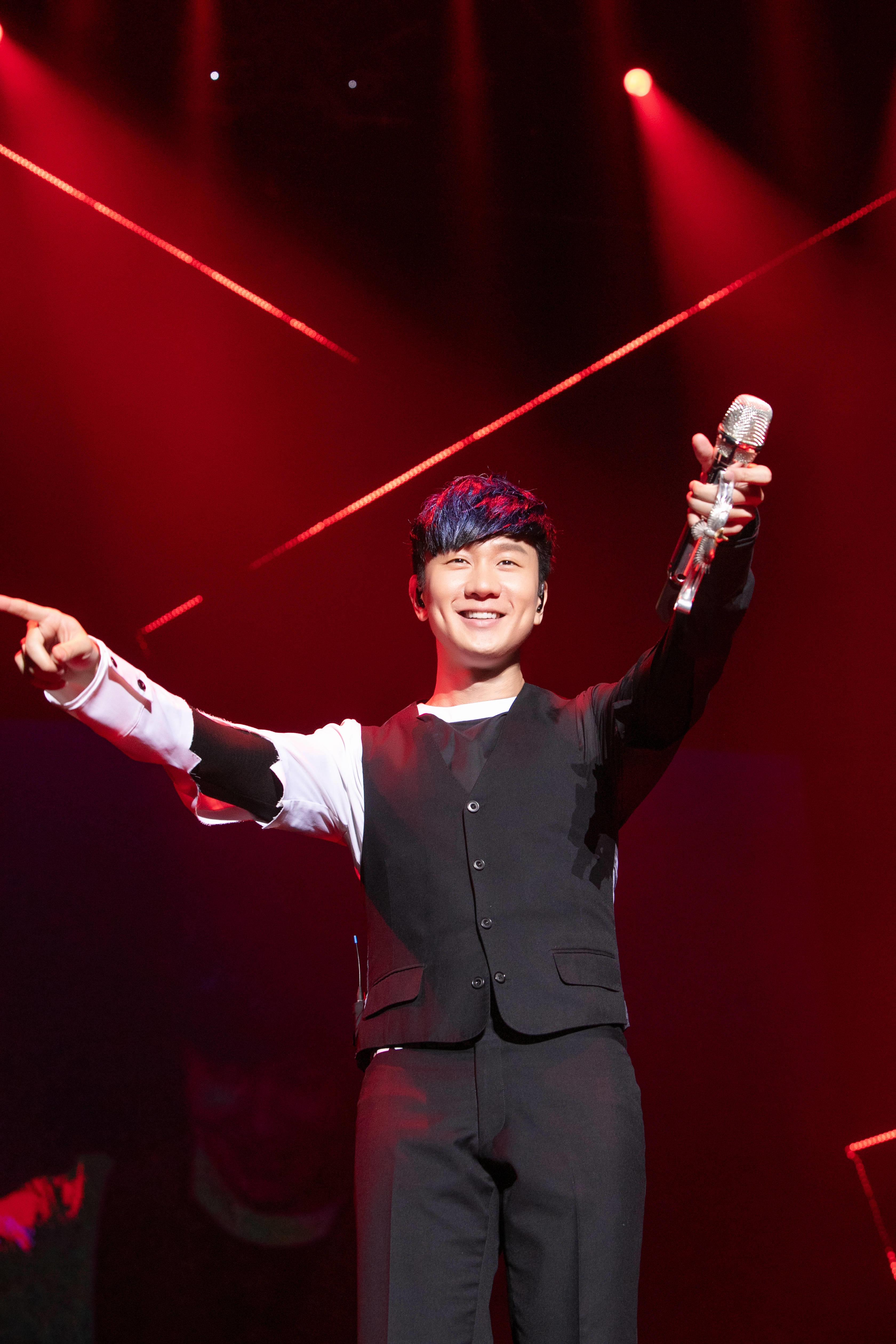 JJ林俊杰“圣所2.0”福州收官 巡演以来进场观众突破150万